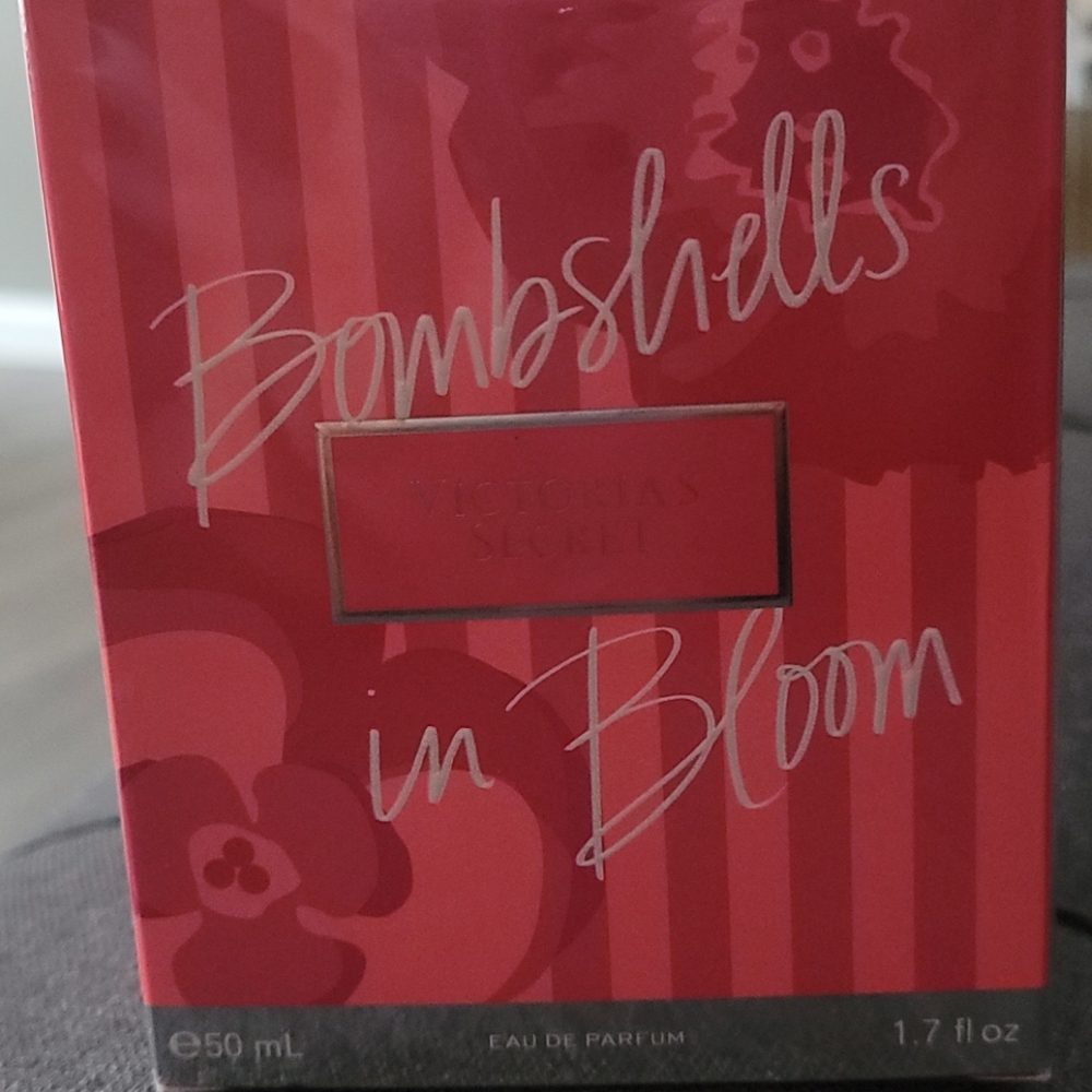 Bombshell in bloom